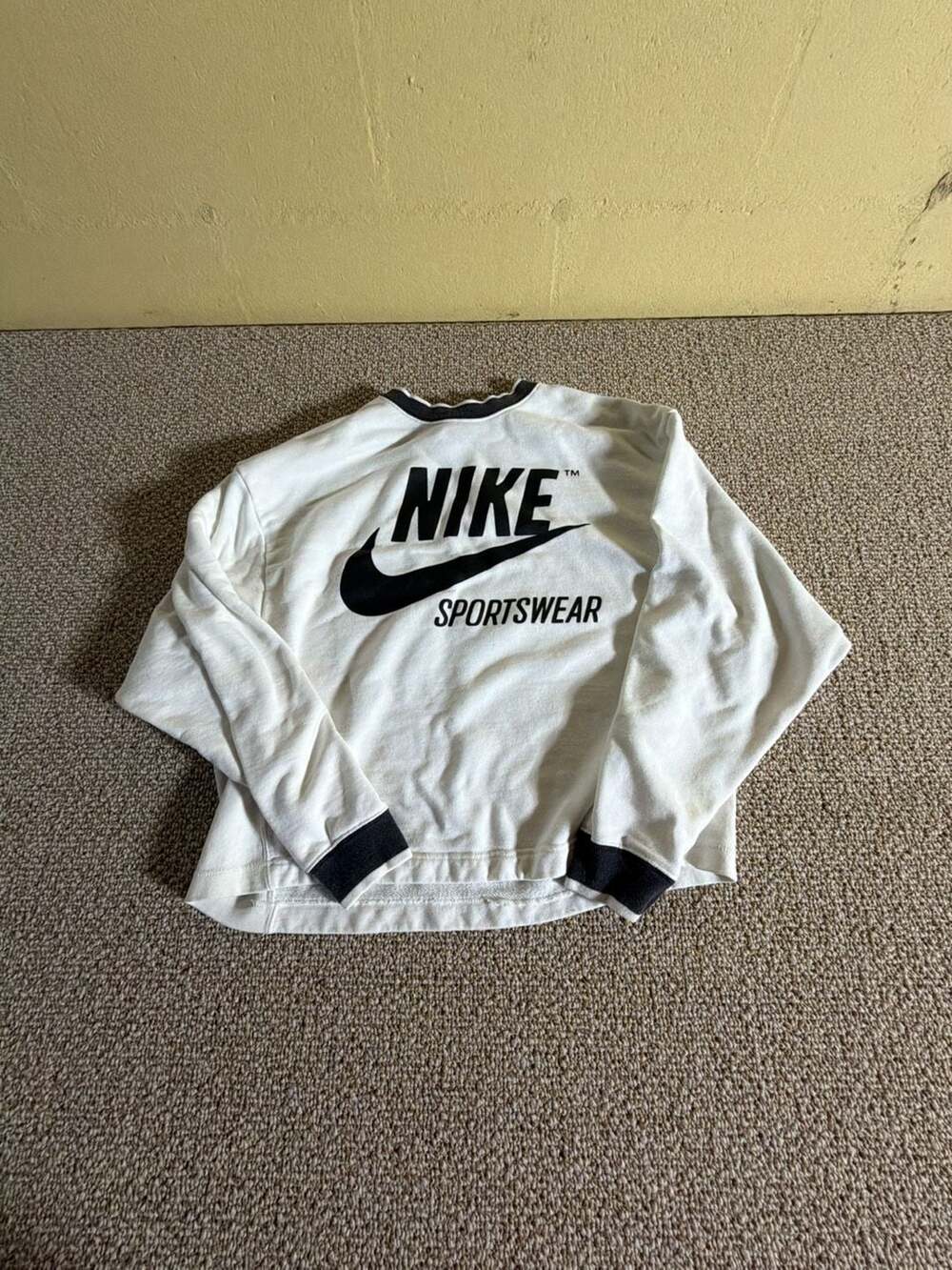 Nike Sportswear Sweatshirt Size S White Black Big Logo Crewneck